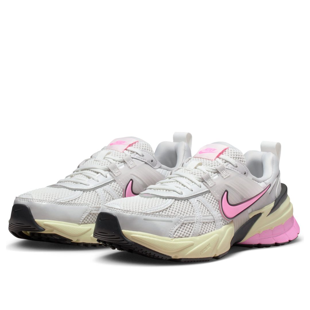 Nike Nike V2K Summite White Pink, foto 2 dari 4
